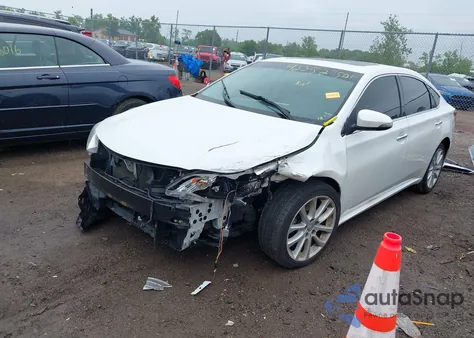 2013 Toyota Avalon Limited z USA, uszkodzony, nr VIN 4T1BK1EBXDU028546